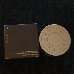 Becca hydra mist & refresh powder